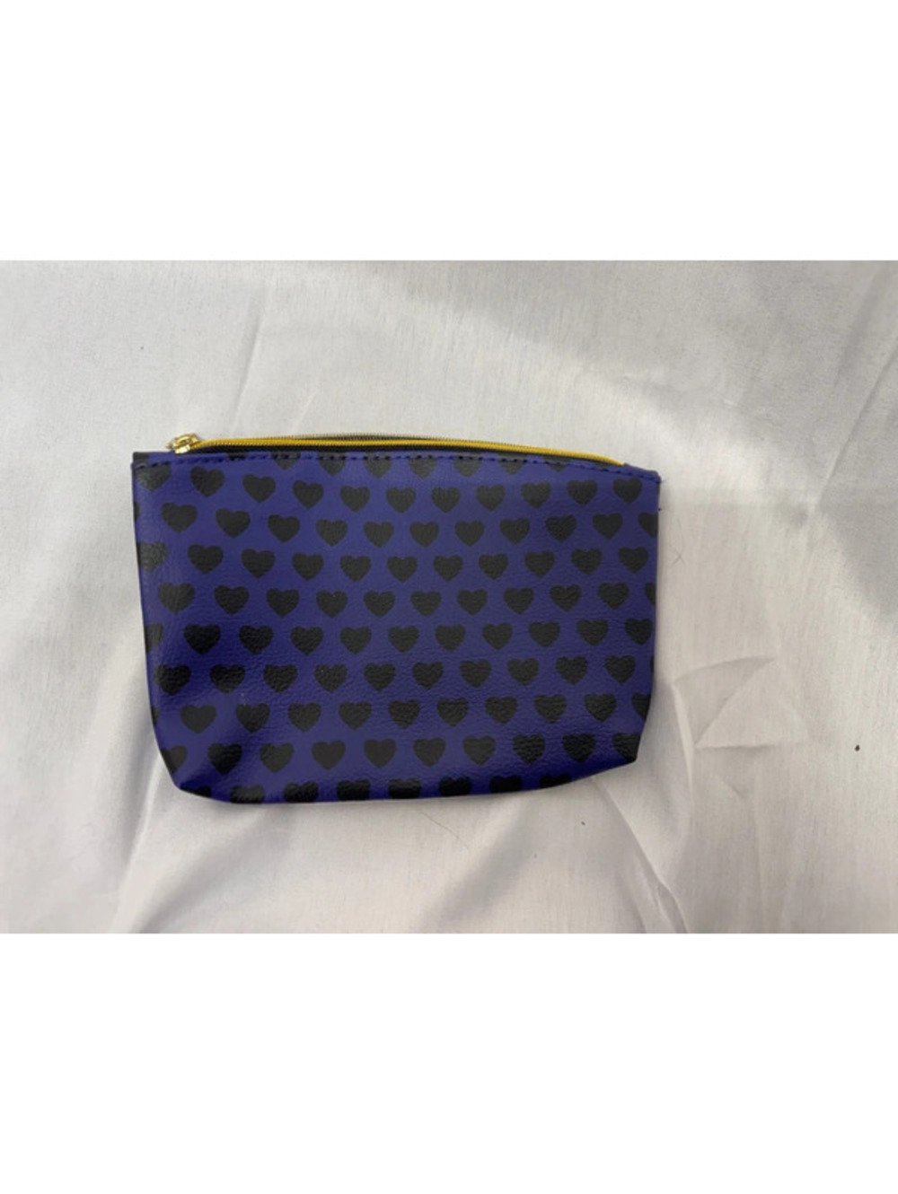Ipsy heart makeup bag